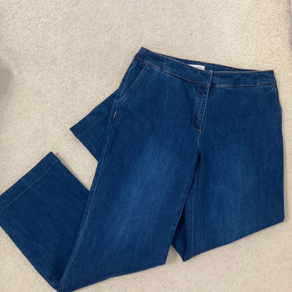 David Brooks Blue Jeans Side and Back Pockets Size 8